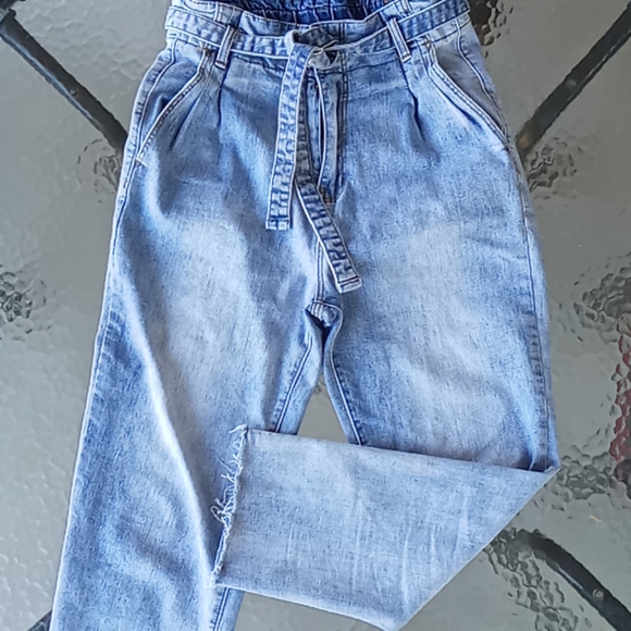 Aaron&Amber Denim - 👽Aaron & Amber High Waits Paper Bag Mom Jeans